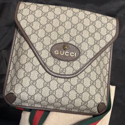 Gucci Messenger Bag