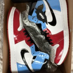 Air Jordan 1 High OG “Fearless” UNC Chicago