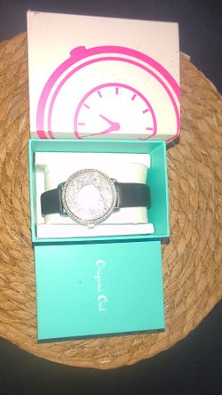 ORIGAMI OWL LIVING LOCKET WOMENS WATCH