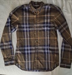 Burberry Buttoned Shirt