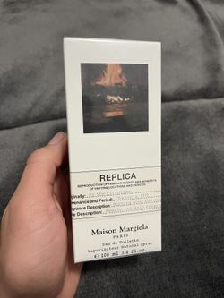 Replica By the Fireplace Cologne