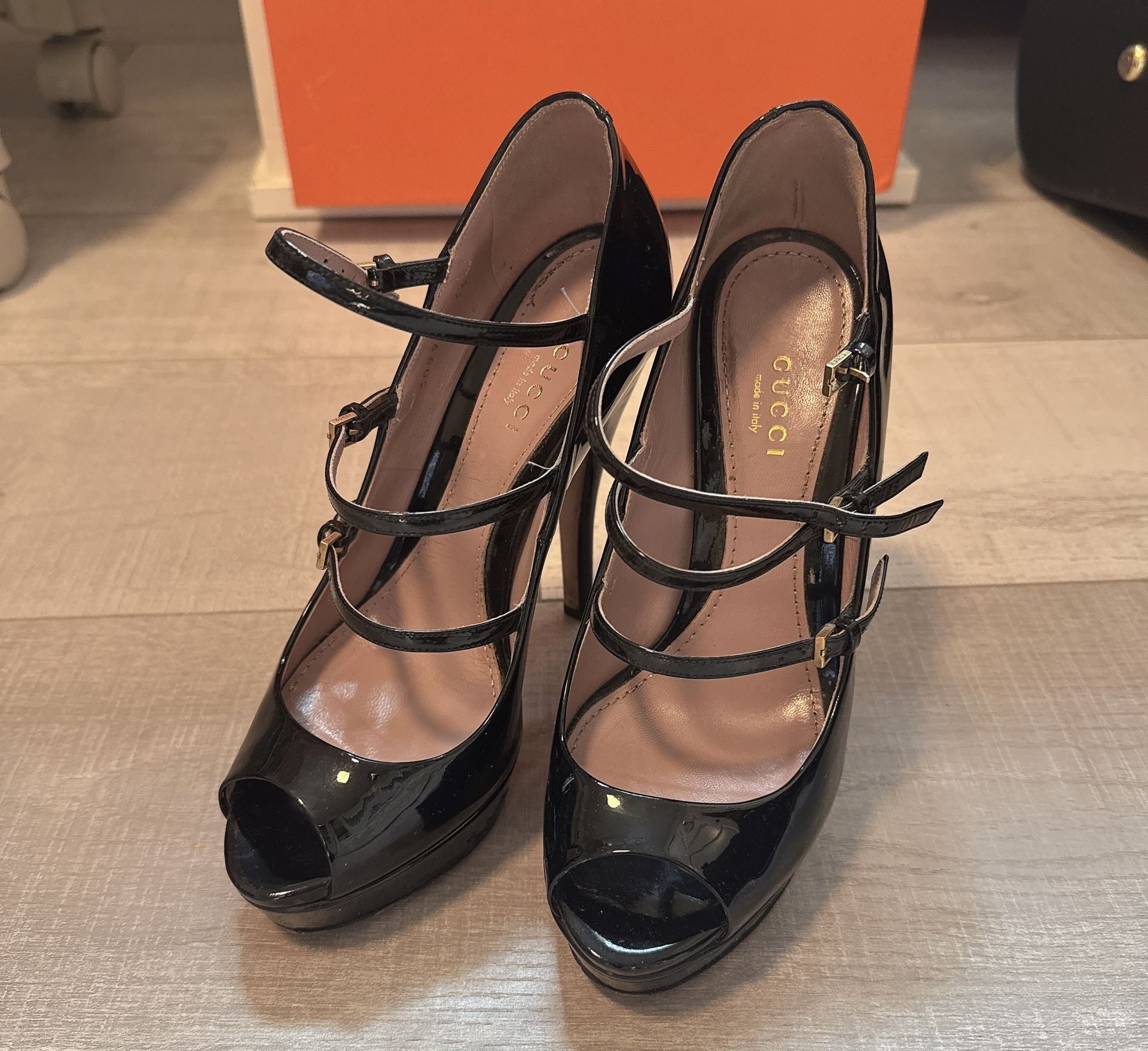 Gucci Glossy Black Strap Heels