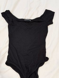 Stradivarius Black Off-Shoulder Bodysuit size S
