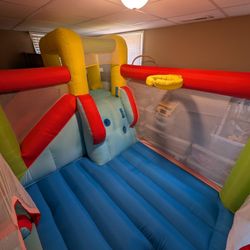 Kids Bouncehouse 