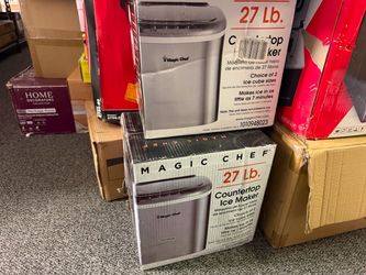 Magic Chef 27 Lb. Countertop Ice Maker (Model HMIM27ST)