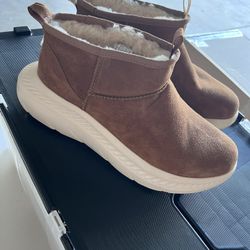 UGG Men’s Boot CA805 V2 Ultra Mini Boot