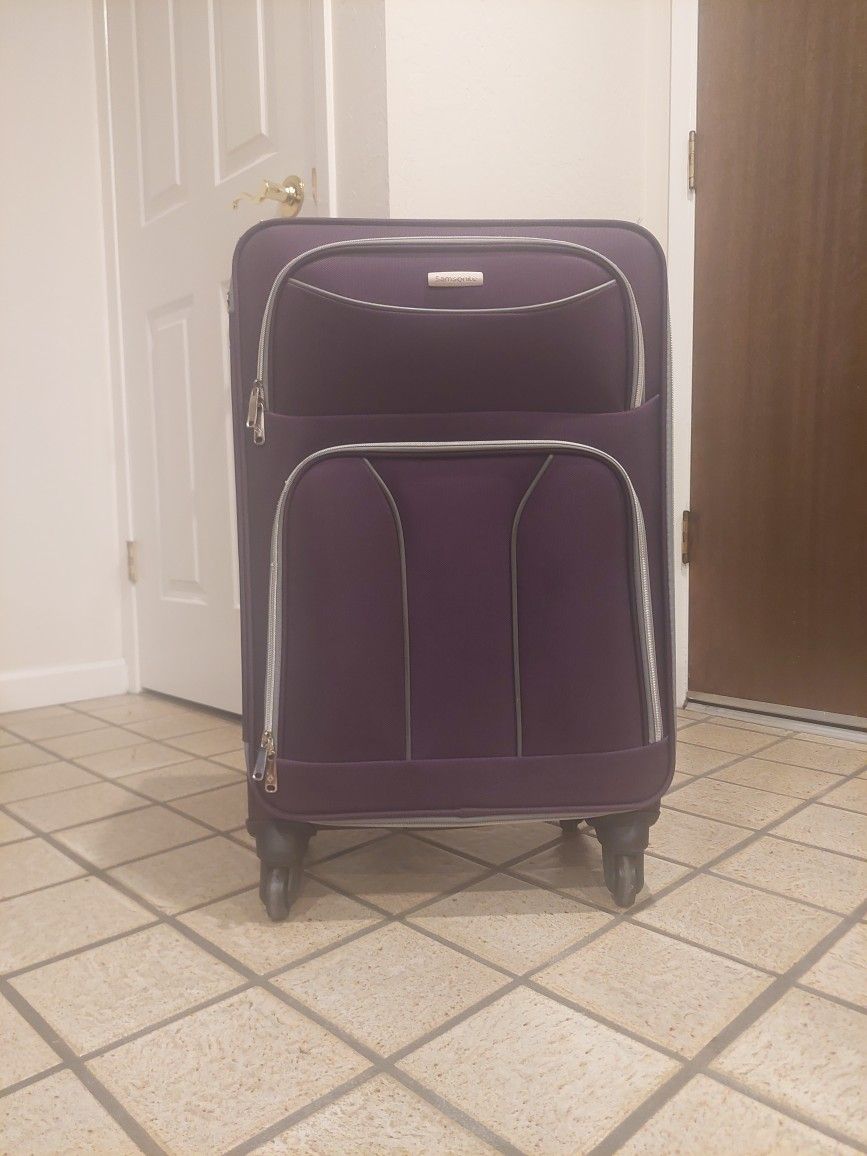 Samsonite Checked In Travel Luggage Suitcase 25"
