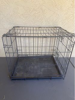 Dog crate/ kennel/ house