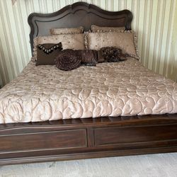 King Size Bedroom Set
