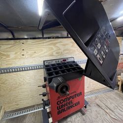 Vintage Snap-On Tire Balancer