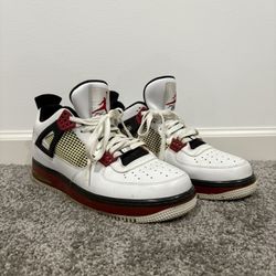 Jordan 4