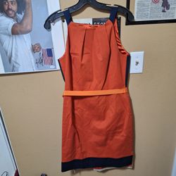Tahari Corrina Dress Orange Zest Colorblock Sleeveless Size 8 NWT

Description:

Tahari dress (Corrina style).

New with tags. Originally sold at Bloo