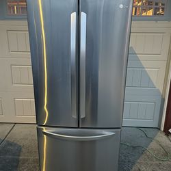 *New* LG Refrigerator Stainless Steel / French Door