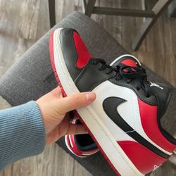 Air Jordan 1 Low Bred Toe 2.0