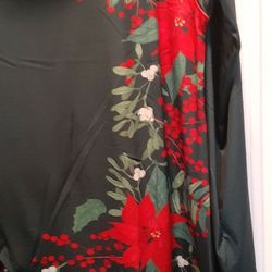 Beautiful Red And Green Holiday Tunic