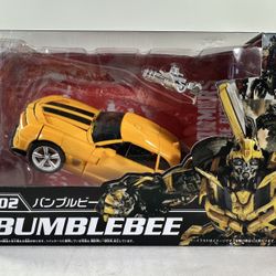 TAKARA TRANSFORMERS MOVIE THE BEST MB-02 BUMBLEBEE