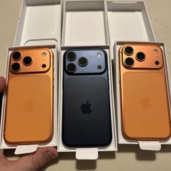 Selling New iPhone 17 Pro 256GB Any Carrier Unlocked T-Mobile ATT Verizon Boost Metro New in Box has Apple Warranty Blue or Orange 