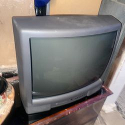 old television set (need gone!!!)