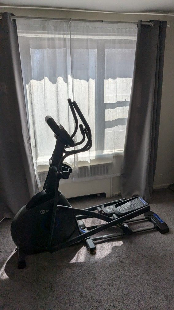 Horizon Fitness 300 Lbs Elliptical with Bluetooth and Speaker