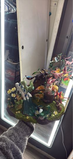 Pokemon Eeveelutions Diorama Statue