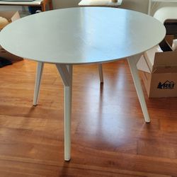 West Elm 42" Round Mid-Century Dining Table