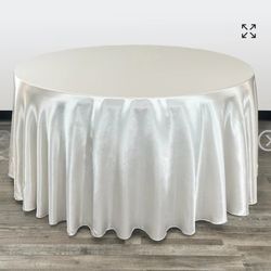 12 satin tablecloth Ivory and 60 napkins gold color