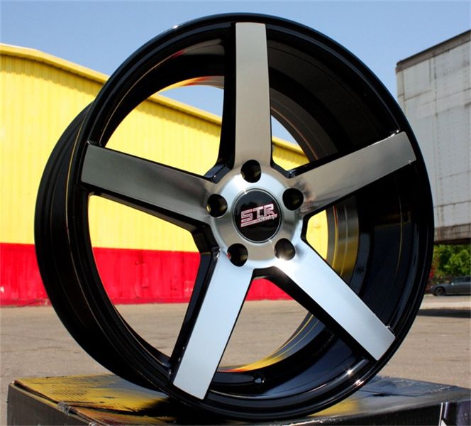 STR607 20” Staggered Wheels Black & Machine
