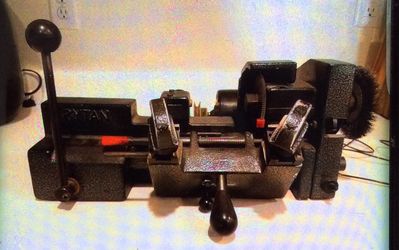 RYTAN key duplicator