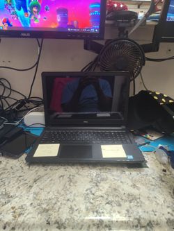 Dell Inspiron 15 5556 (1TB)