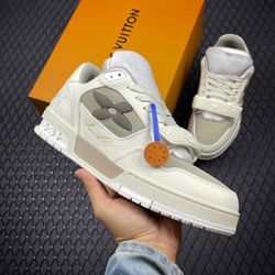 Men's classic sneakers