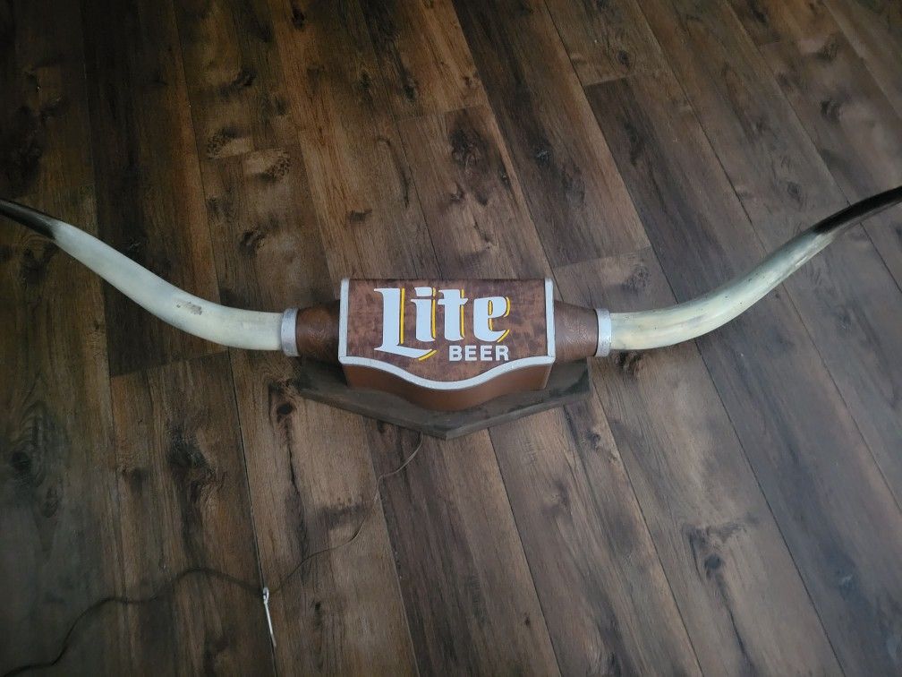 Vintage Miller Lite Longhorn Sign Non Neon Light Beer 6 feet Wide
