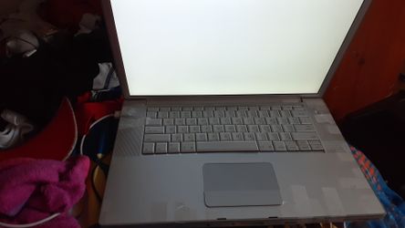 Macbook pro a1226