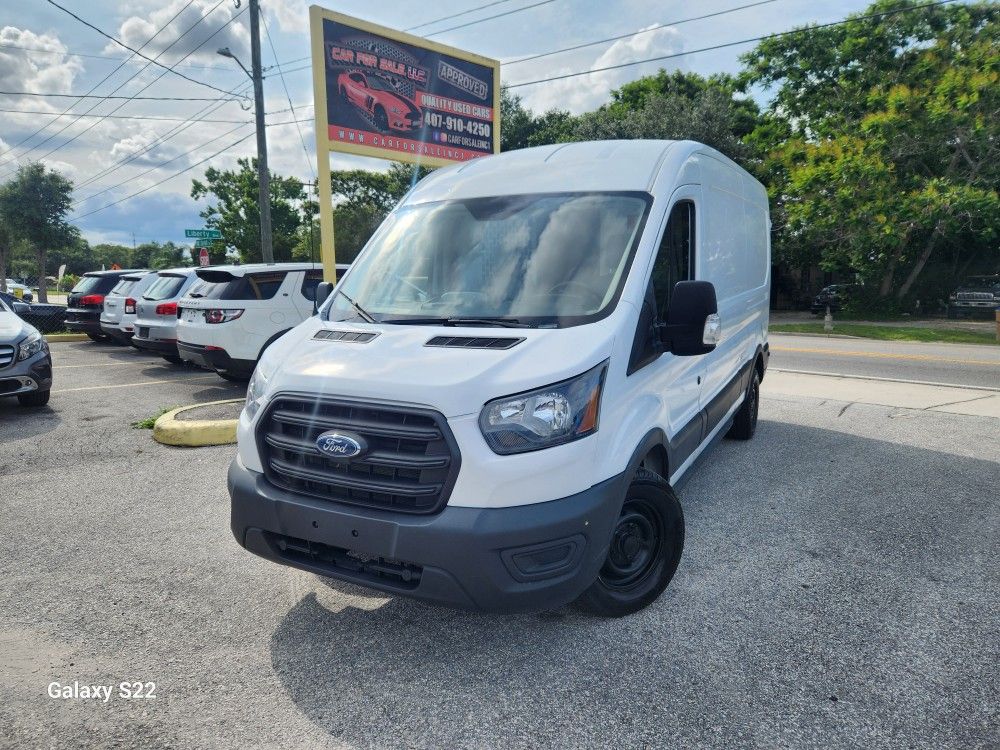 Ford Transit Cargo 150 2019