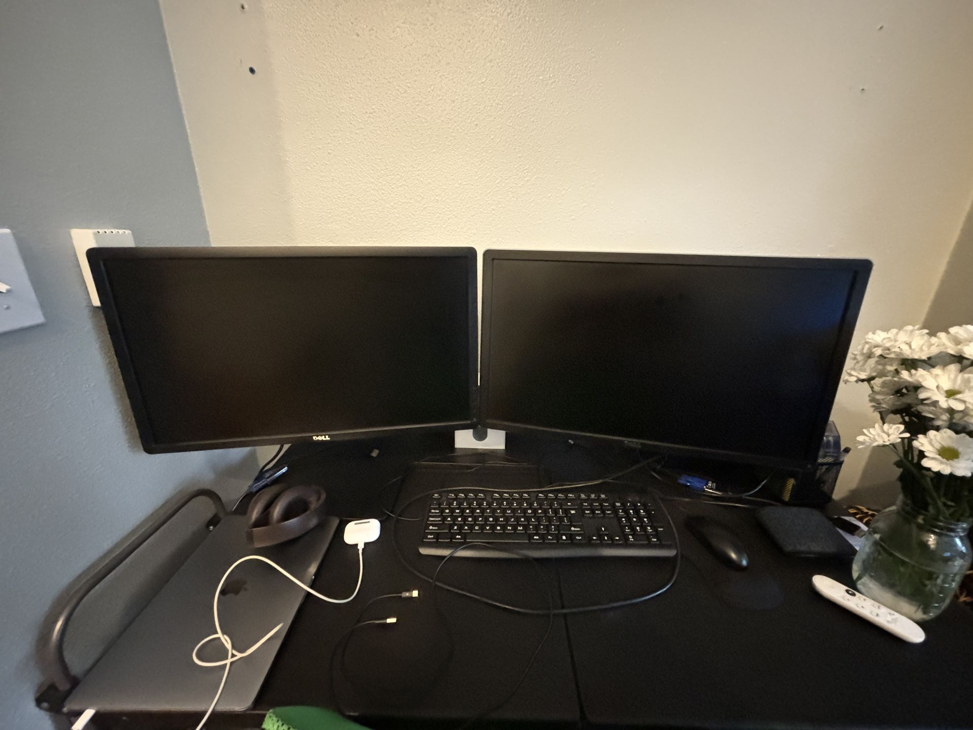 DELL COMPUTER W MONITOR 