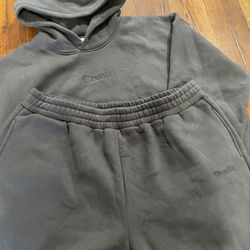 Comfrt Sweatsuit