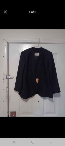 Kasper Women's Top And Skirt Size 12