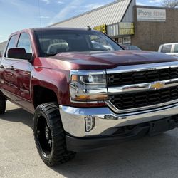 2017 Chevy Silverado 1500 LT 4x4 Lifted 