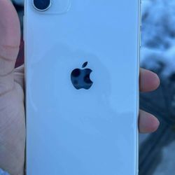 iPhone 11 Unlocked 128gb 