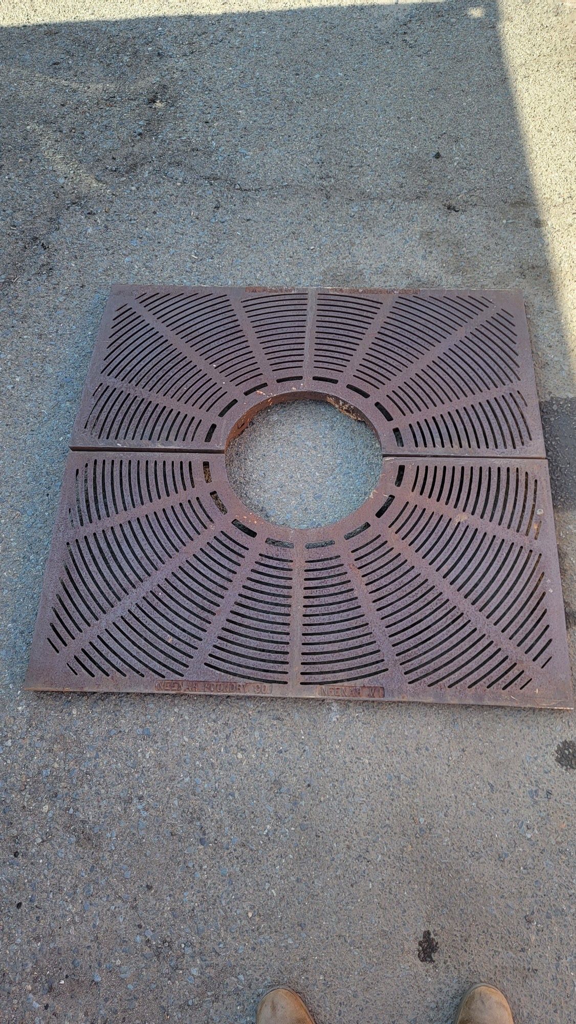 Tree Grates 4x4 …..2 Sets