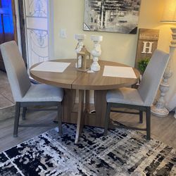 Dinner Table With 2 Chairs 
