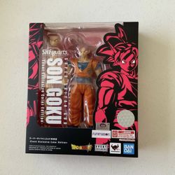SH. Figuarts Dragon Ball Z Goku Super Saiyan God SSG Event Exclusive SDCC 2021