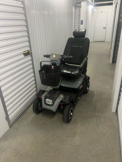 Golden Eagle 4-Wheel Mobility Scooter