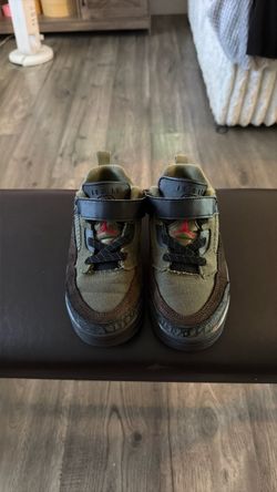 Kids Jordan’s 13c