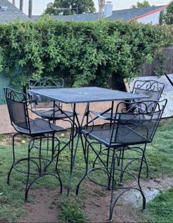 2 Patio Set Furniture 5 Pieces. Stunning Vintage Wrought Iron square tall Table and 4 Matching stools. Middle Century Furniture  $600 each set