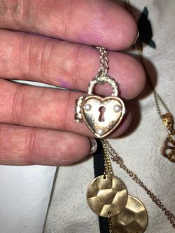 Heart locket pendant