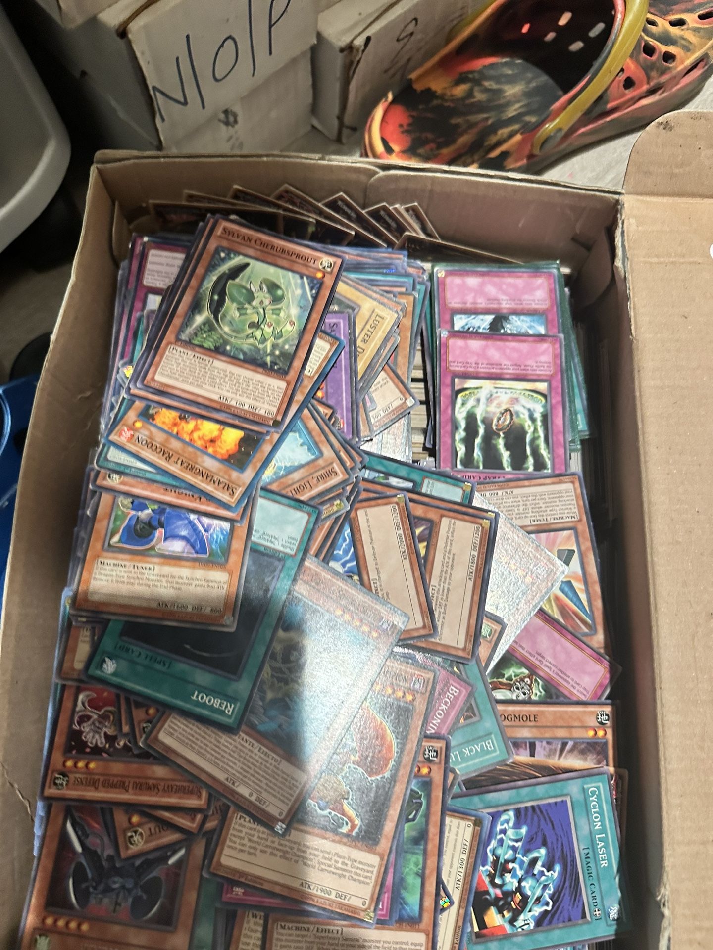 Yugioh Box Of Cards Like 600/700 Cards