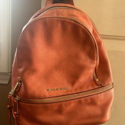 Michael Kors purse / Backpack 