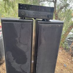 Yamaha Receiver With Speakers