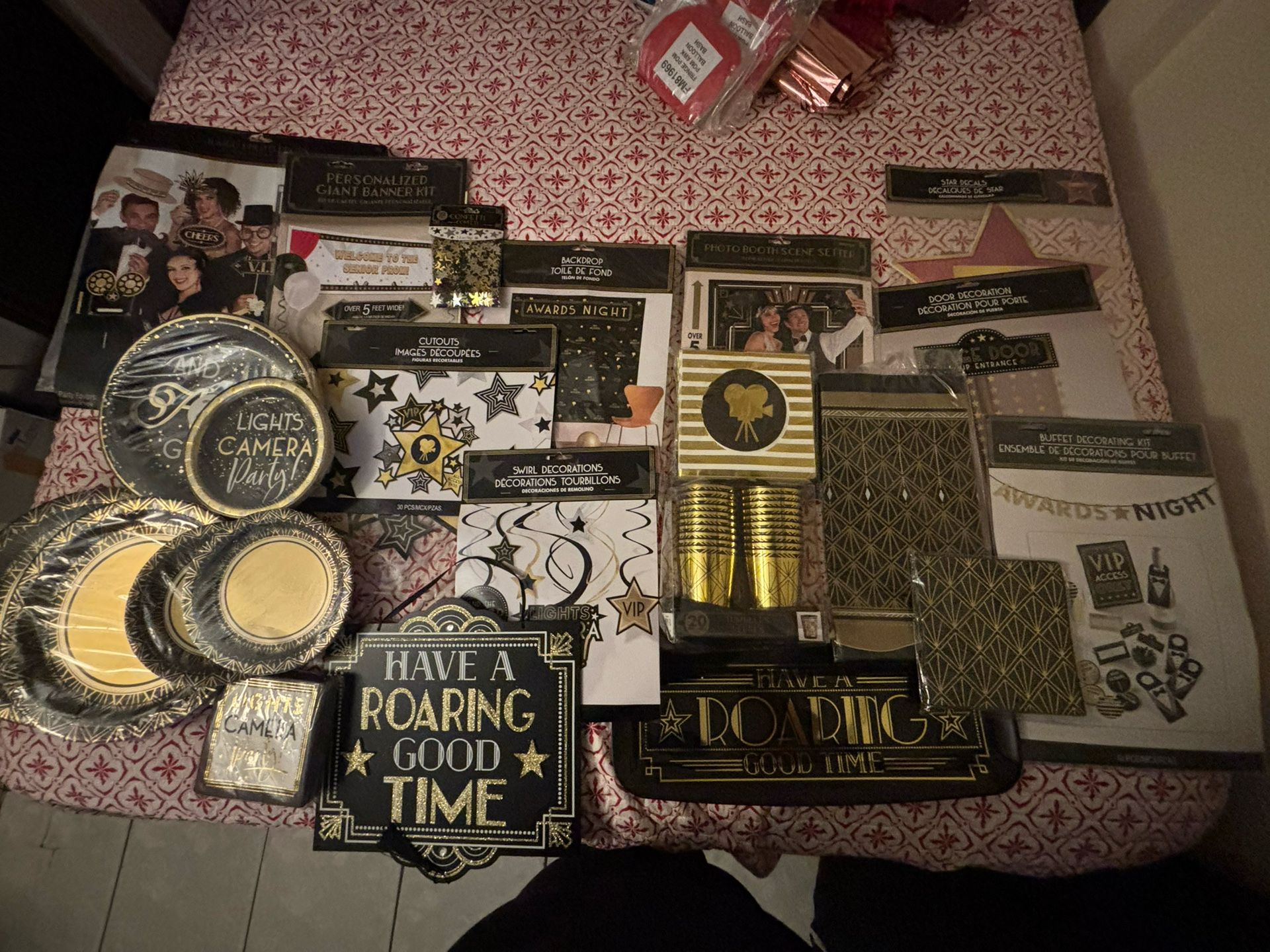 Hollywood Party Supplies