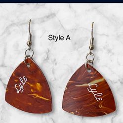 vintage guitar picks tortoise shell celluloid lyle brand made into earrings. NEW!